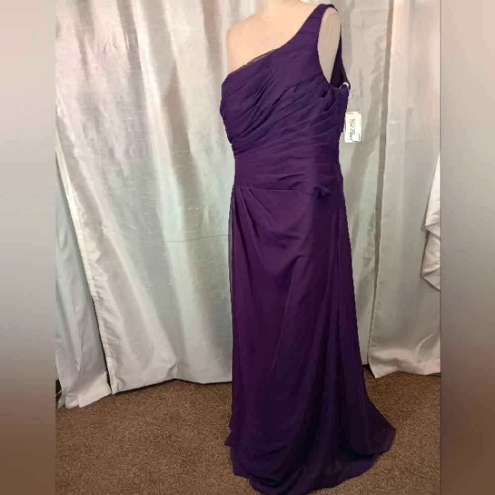 Da Vinci TAG Long Formal Dress, One Shoulder, Ruched, Purple, Long , 16 - Picture 1 of 13